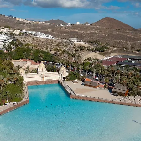 Βίλα Karat Caldera *